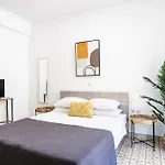 Massive 4br Retro - 3 Min Walk To Apartament Kos